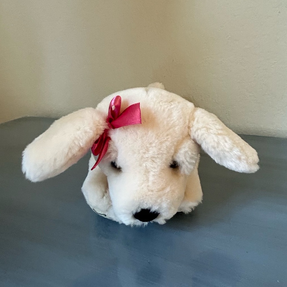 Limited edition collection Victoria’s Secret 2002 Lily, the puppy retired